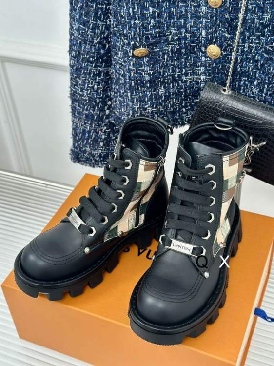 Picture of Louis Vuitton Shoes _SKULVsz35-45JX010412259